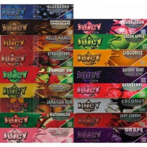 JUICY JAY KING SIZE BLACKBERRY BRANDY FLAVOURED ROLLING PAPERS 32 PER PACK